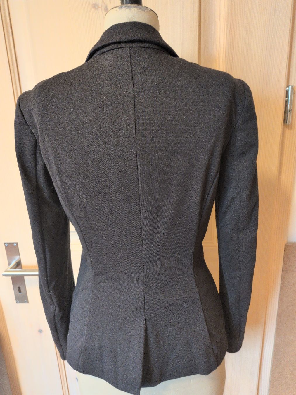 H&M Giacche: Blazer Gr.34 – Usato da Oberhelfenschwil venduto da Tattar 1