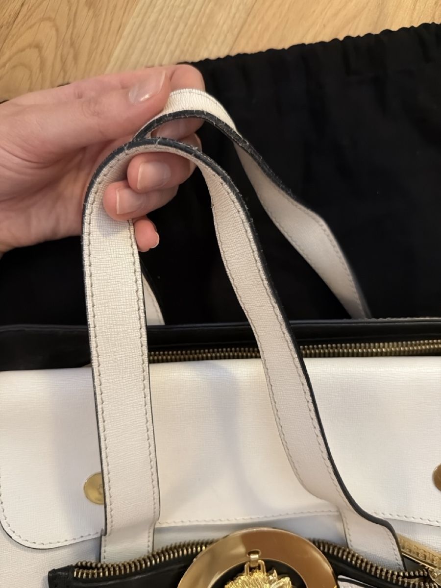 Versace Borse da donna: Versus Versace Bag  – Usato da Fribourg venduto da DayaneH. 9