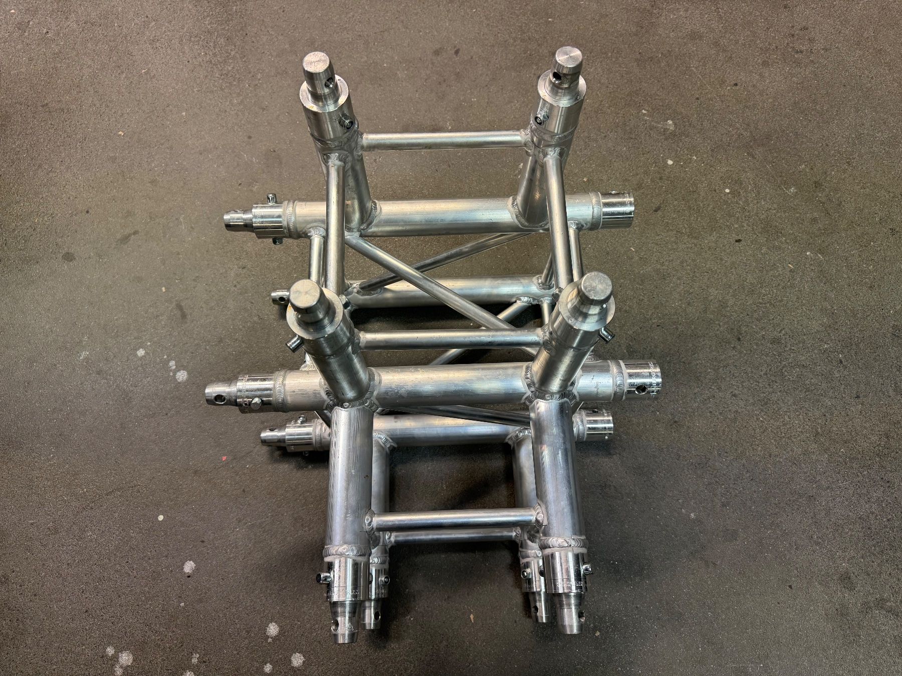 Truss: Eurotruss FD34 T-Stück 90 – Gebraucht aus Oberdorf NW von AndotechnicsGmbH