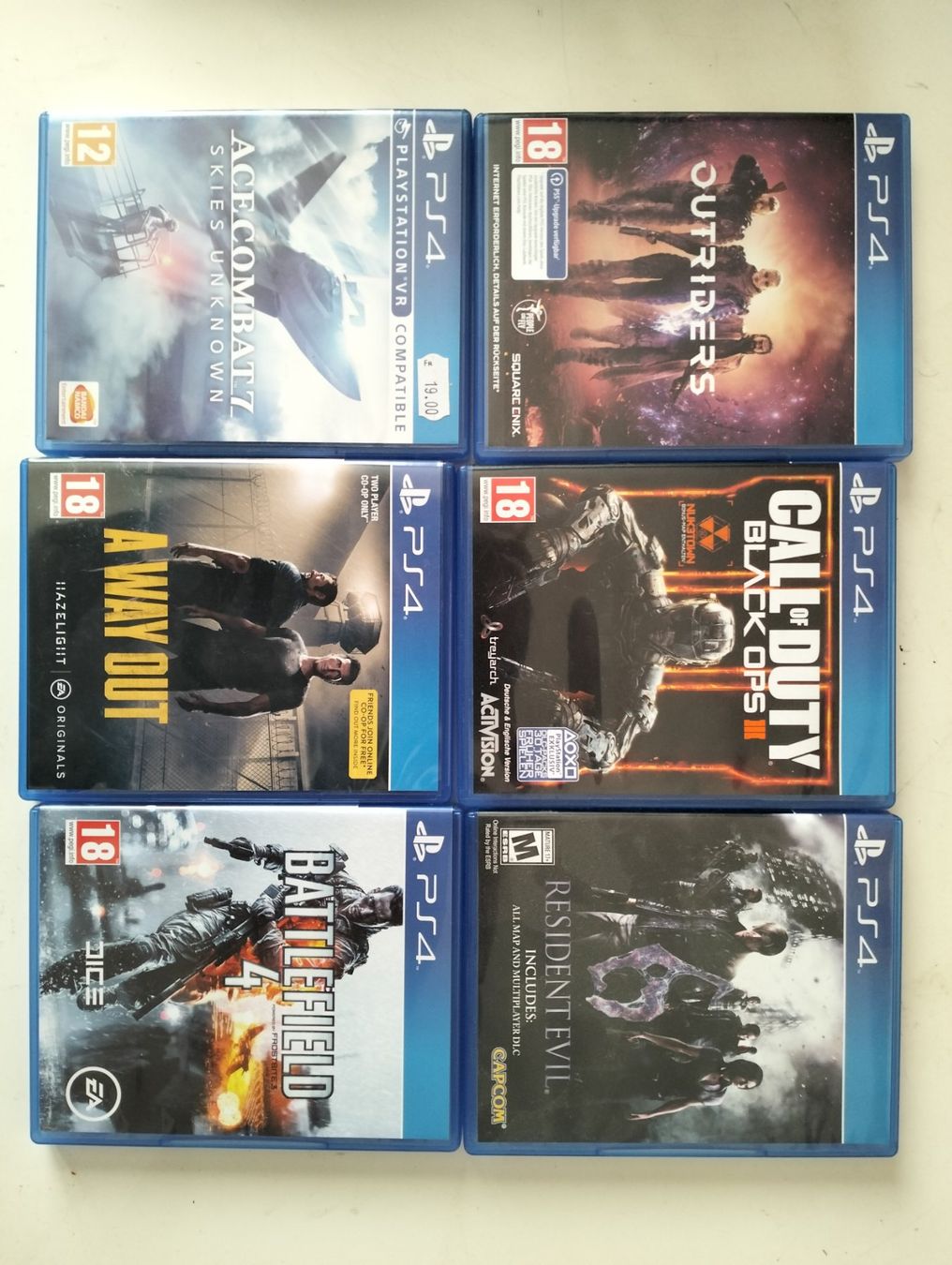 Sony Consoles: Playstation 4 mit 2 Kontroller und 6 Spiele – D'occasion à Ossingen par Challenger74 6