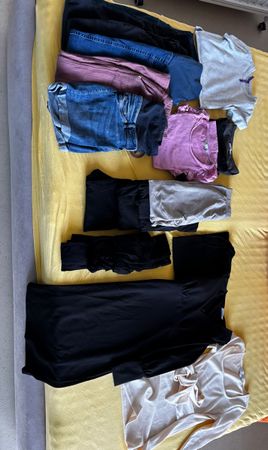 Grosses Schwangerschaftskleiderpaket – Grösse S 