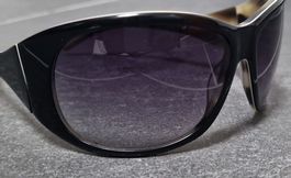 Stylische Sonnenbrille 😎