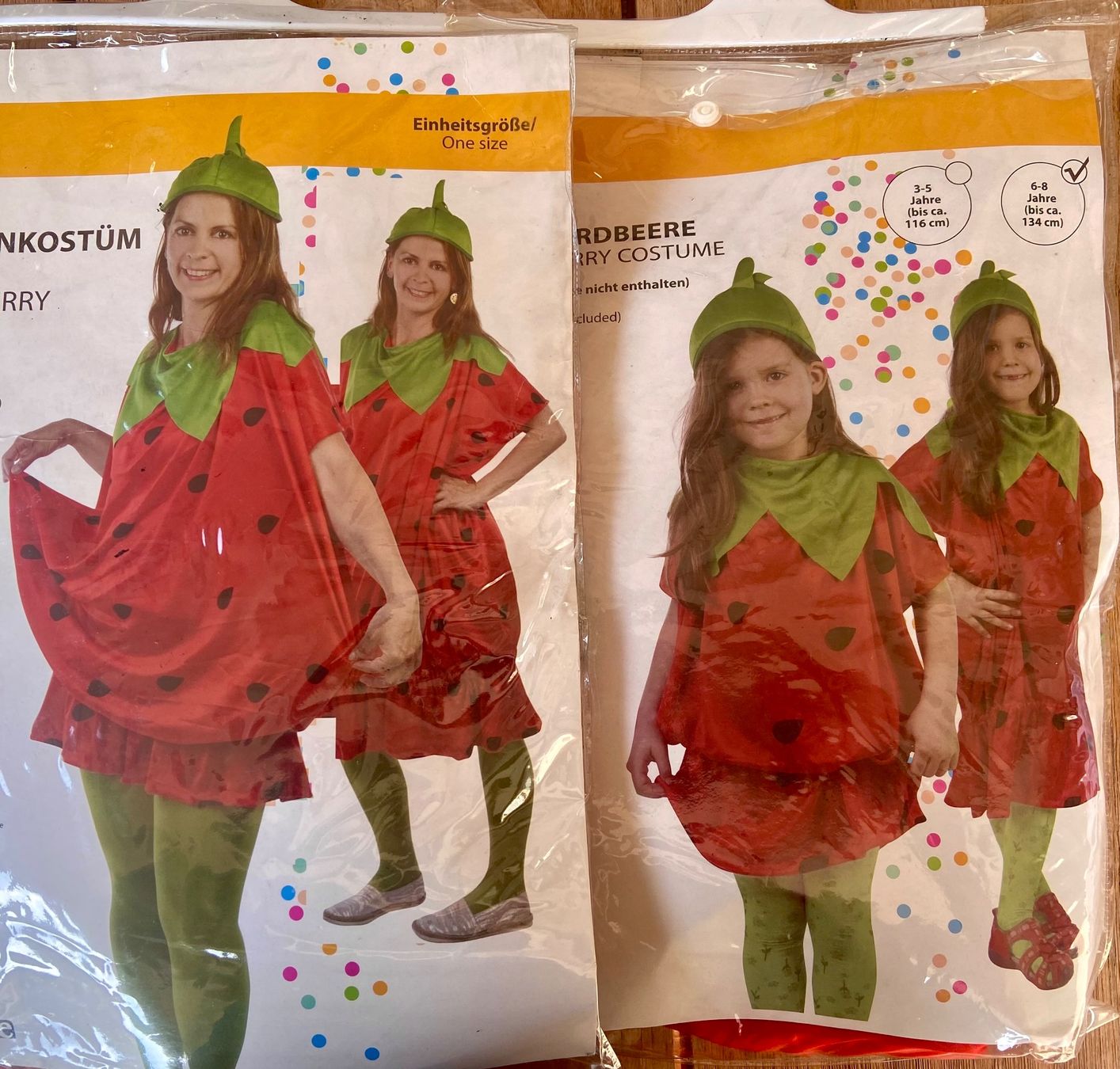 Costumes: 2x Fasnachtskostüme Erdbeere – D'occasion à Widnau par ama_7xzk