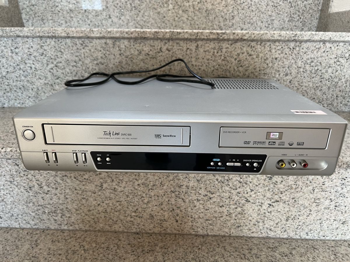 Enregistreurs: Tech Line DVRC 600 VHS/DVD Recorder – D'occasion à Schongau par Retro_Shop