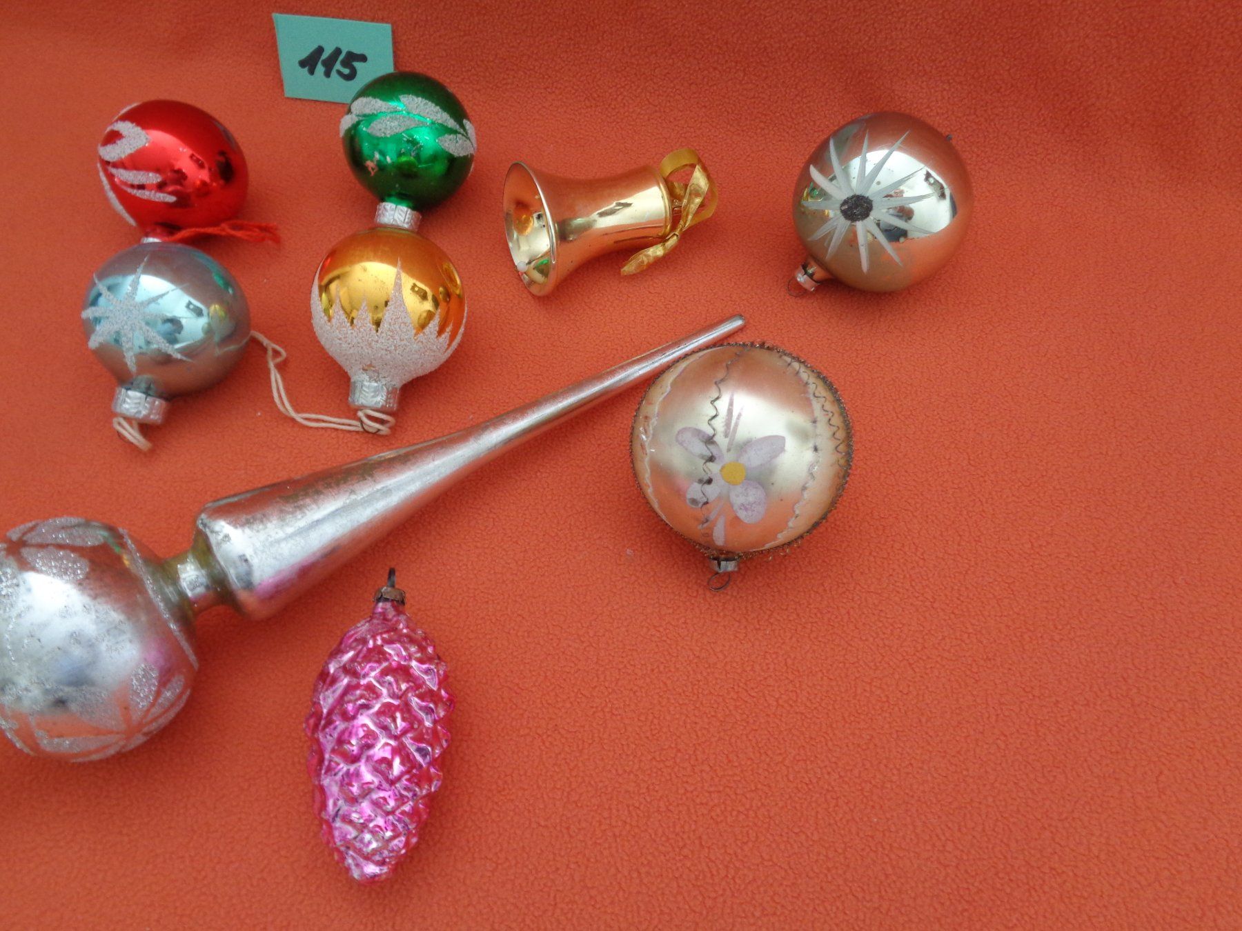 Alle Dekorationen: Alter Christbaumschmuck 9-teilig mit Spitz – Gebraucht aus Chur von omonia 3