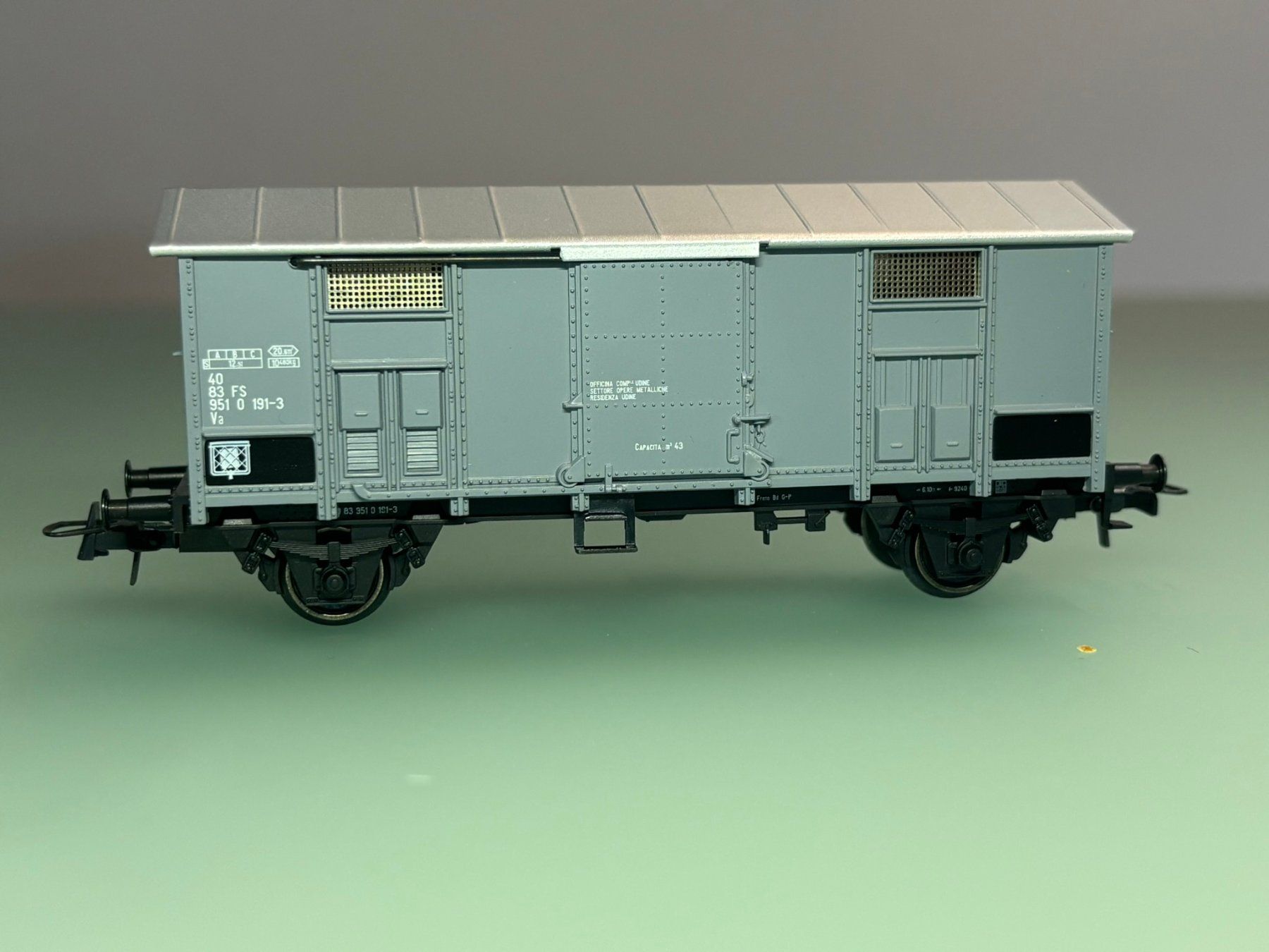 Märklin Modellini di ferrovie: FS  Va mit Spitzdach "Bauzug-Wagen" MÄRKLIN – Usato da SION venduto da Pef12 3