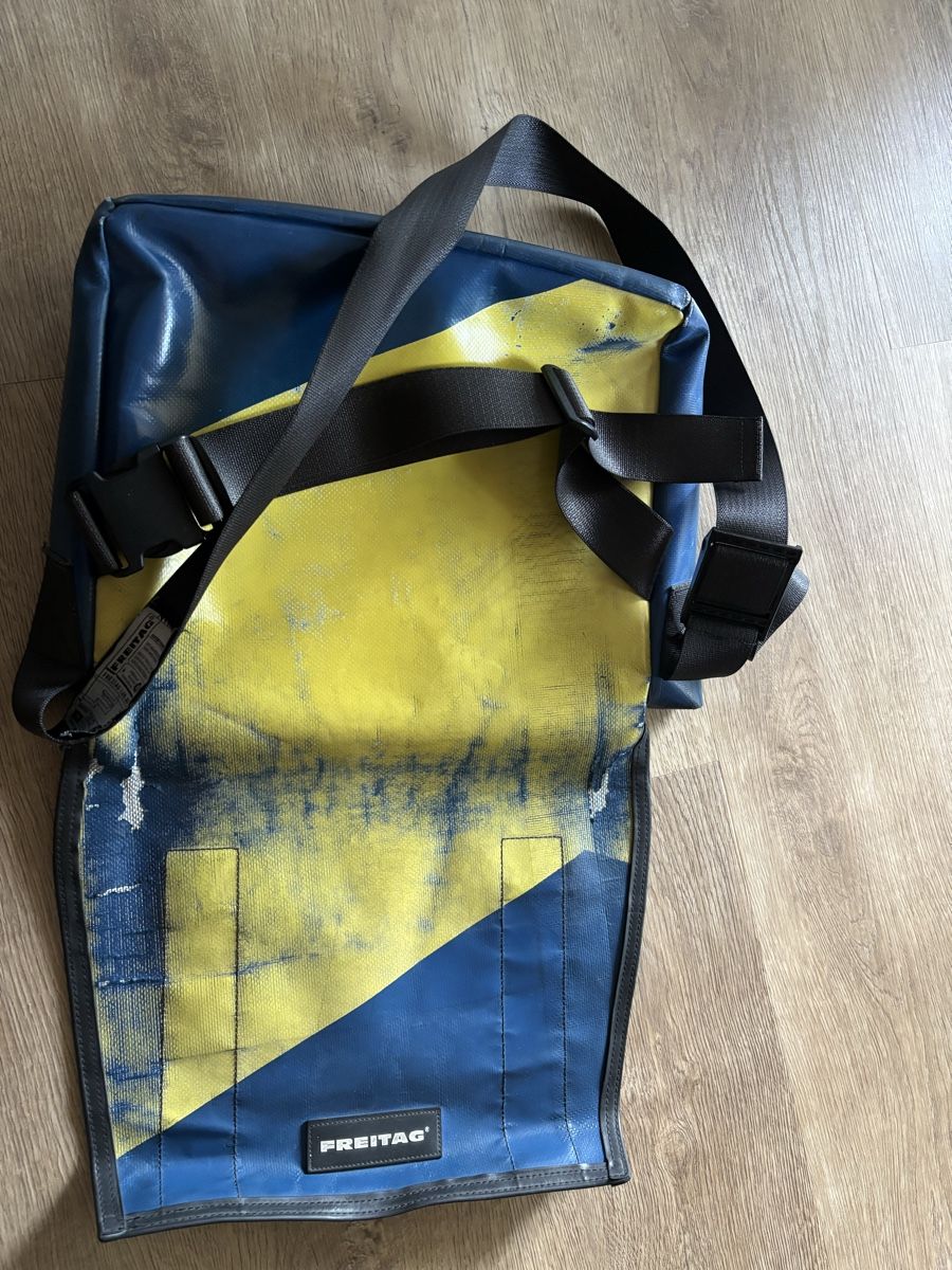 Borse: Freitag Tasche – Usato da Uster venduto da LunaSel88 3