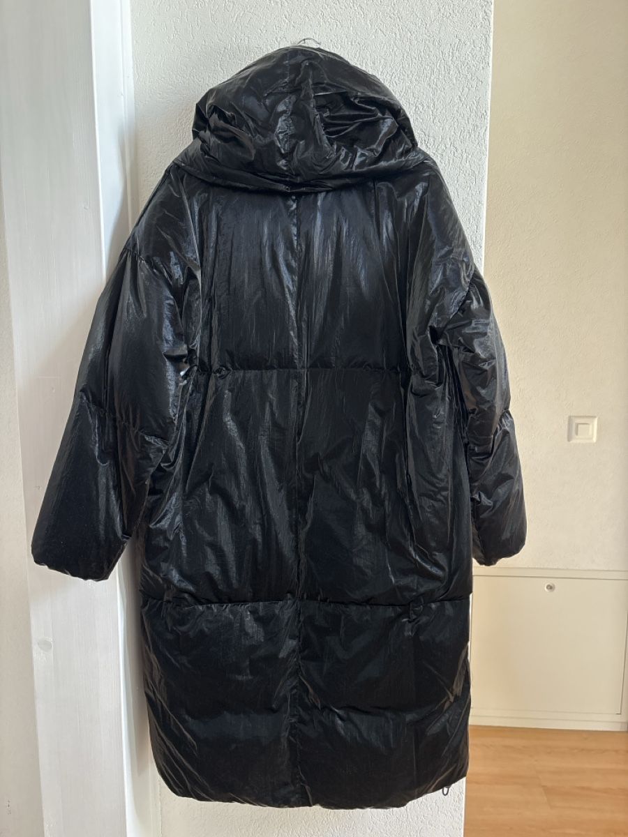 Annette Görtz Cappotti: Doudoune noire vynyle Annette Görtz taille M – Nuovo (secondo la descrizione) da Lonay venduto da car_l9sk 4