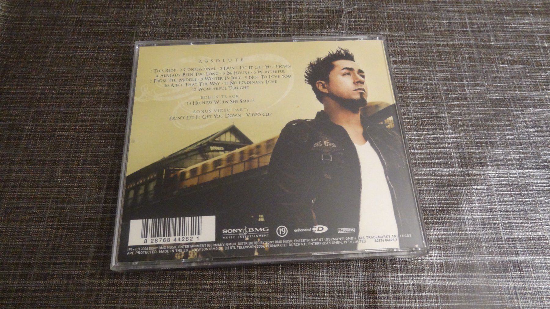 CD: Mike Leon Grosch - Absolute CD – Usato da Olten venduto da Disc-Ausverkauf 1