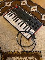 Akai MPK mini