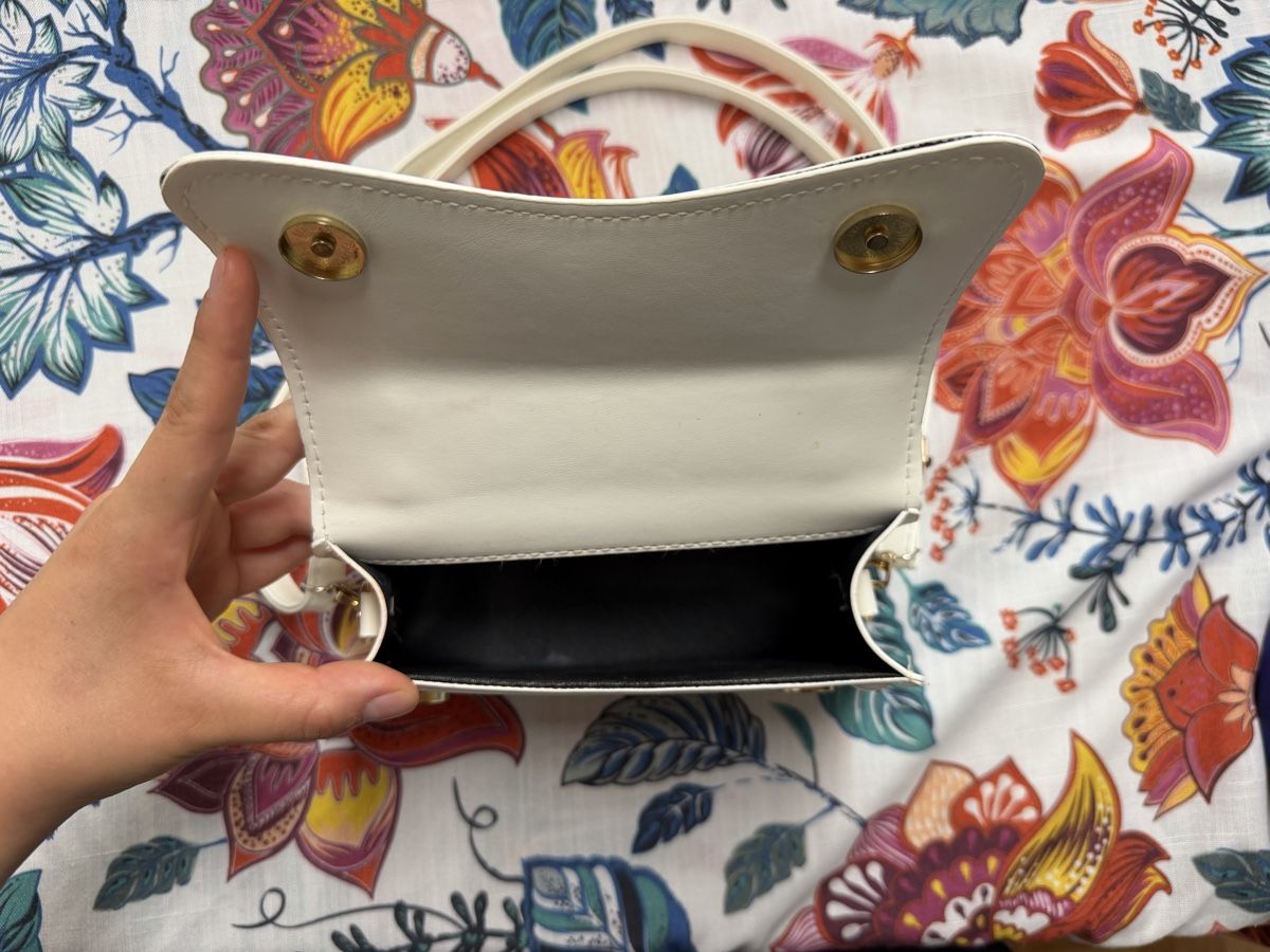 Borse da donna: Damen Handtasche weiss – Usato da Amriswil venduto da flo_r2xt 1