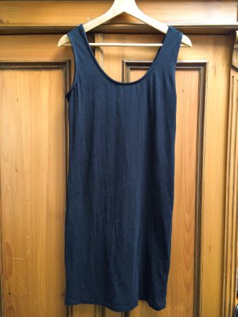 Schwarzes Kleid Mini / Grösse L, Baumwolle