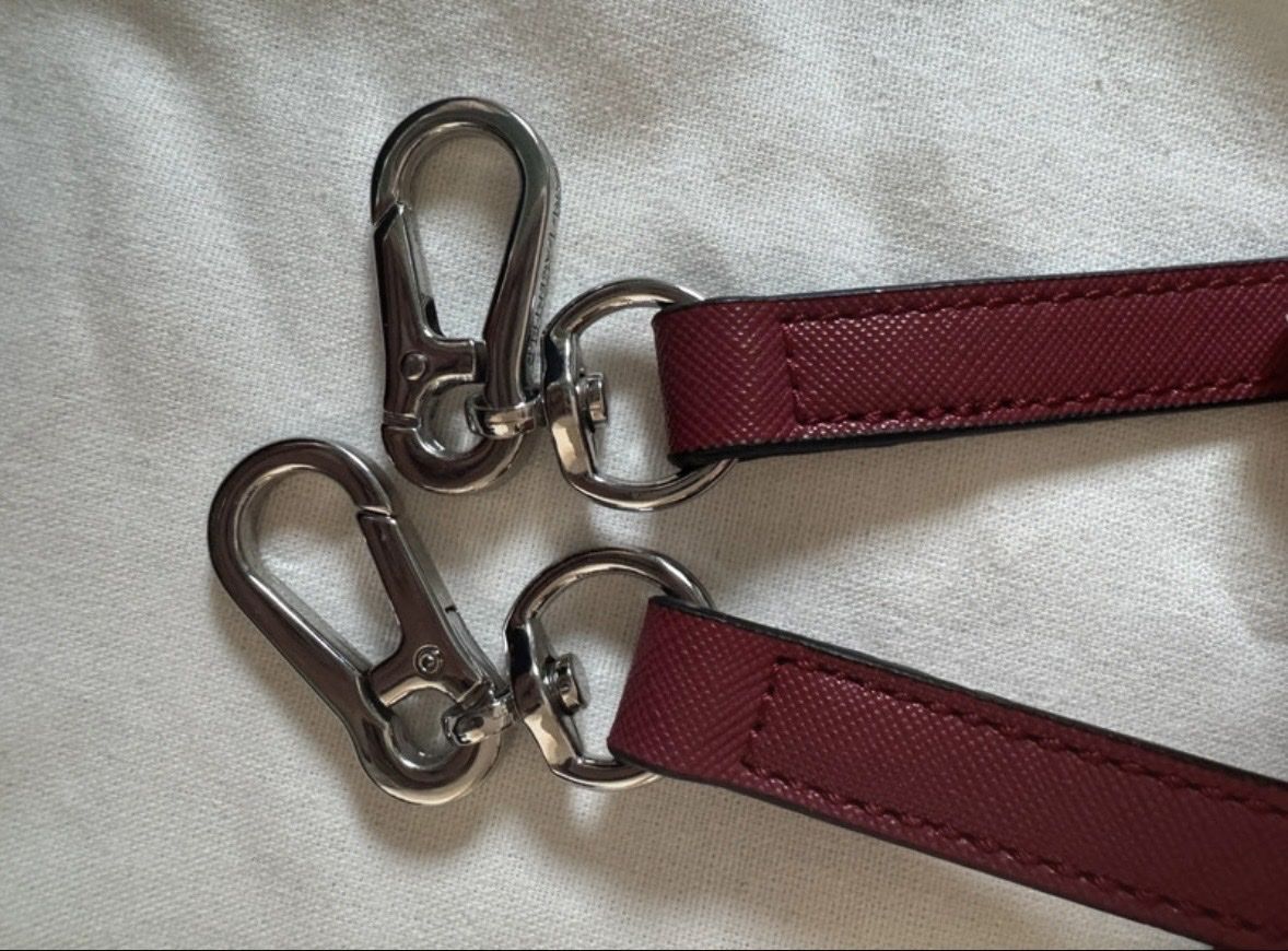 Karl Lagerfeld Taschen für Damen: Sac à main Karl Lagerfeld rouge – Neu (gemäss Beschreibung) aus Bulle von val_gs57 7