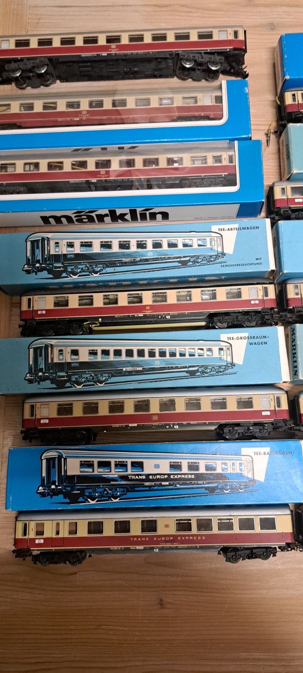 Märklin Modellini di ferrovie: 16 TEE Märklin Personenwagen – Usato da Urdorf venduto da Canyamel1 1