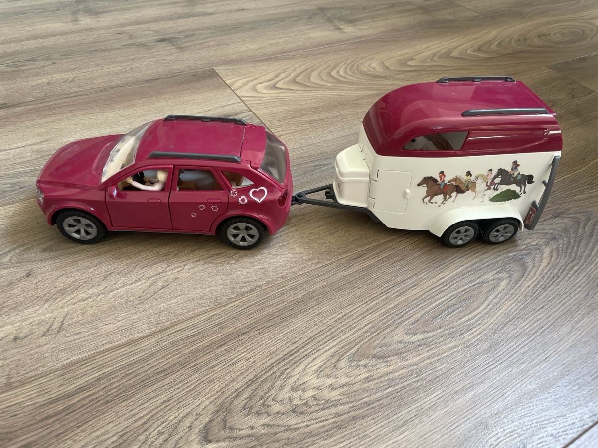 Schleich Giocattoli: Schleich Pferdeanhänger mit Auto und Figuren – Usato da Dornach venduto da san_s2qy 1
