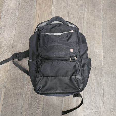 Top Rucksack 🎒 mit vielen Fächern, ideal für die Schule