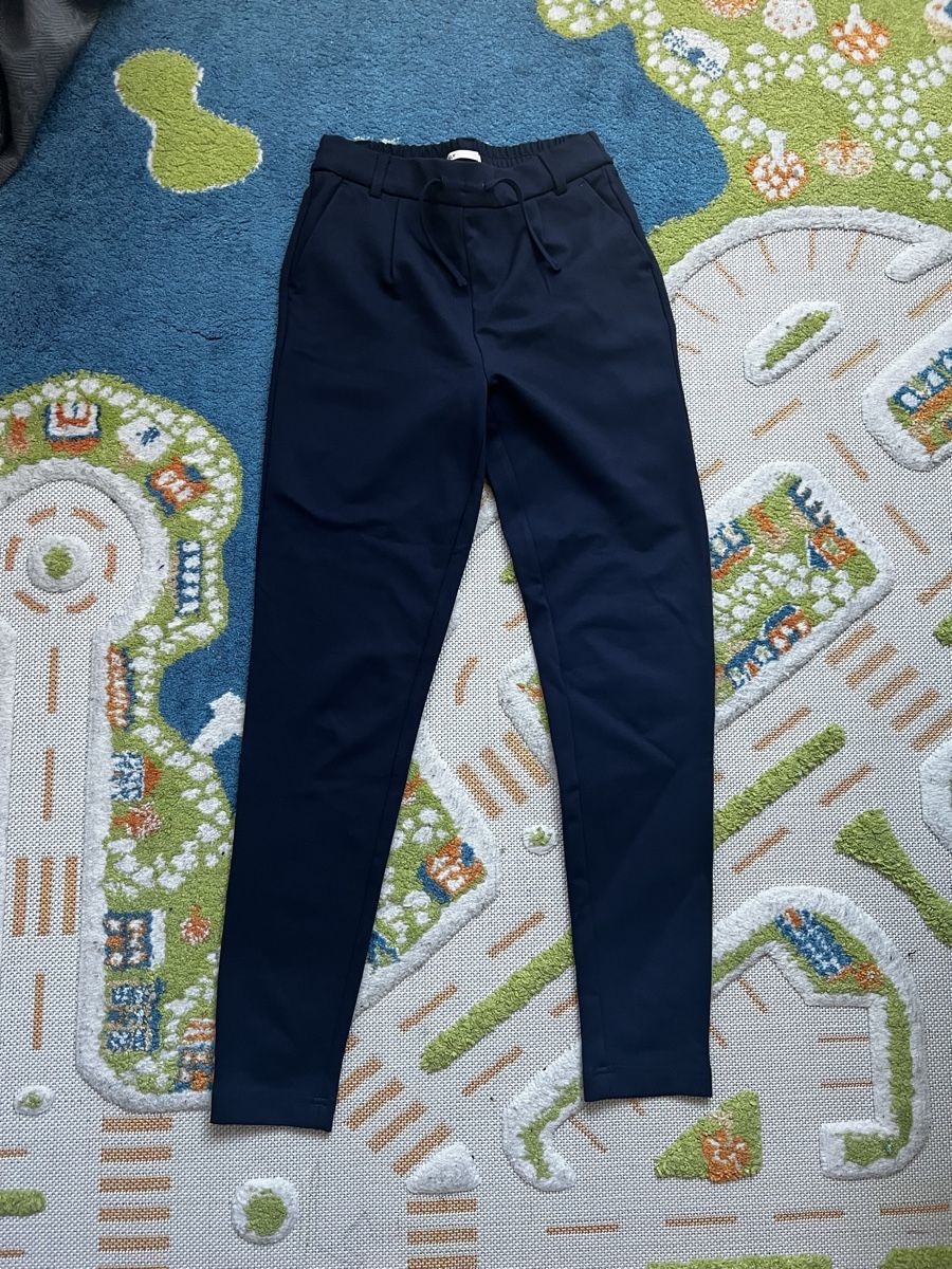 Only Pantaloni: Only Hose neu Gr.158 dunkelblau – Nuovo (secondo la descrizione) da Bottighofen venduto da fritz-81