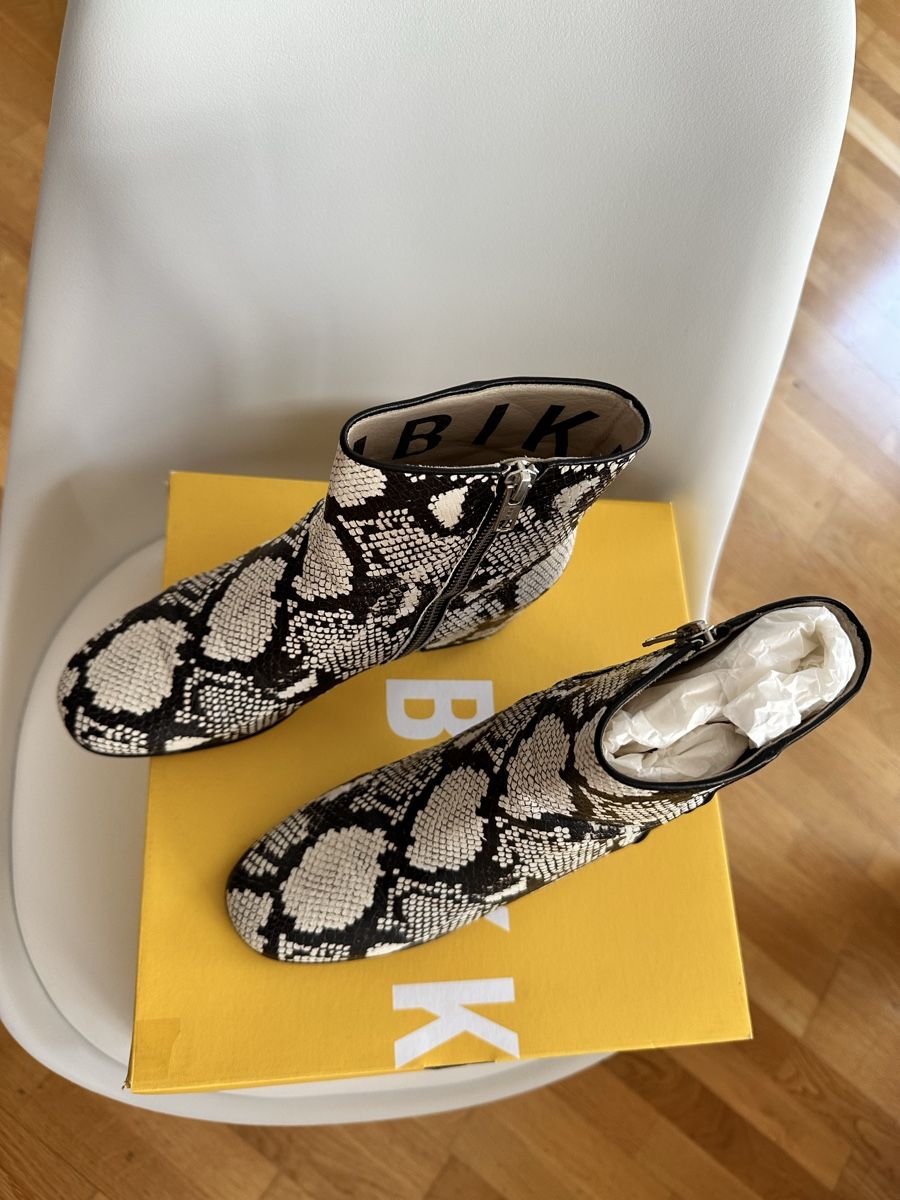 Scarpe da donna: Stifeletten Nubikk 39 – Nuovo (secondo la descrizione) da Zürich venduto da sar_9qjy