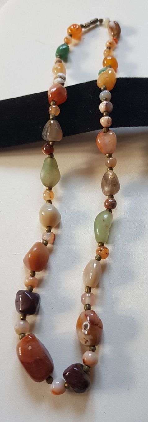 Catenine: Edelsteinkette – Usato da Wald ZH venduto da Silena02