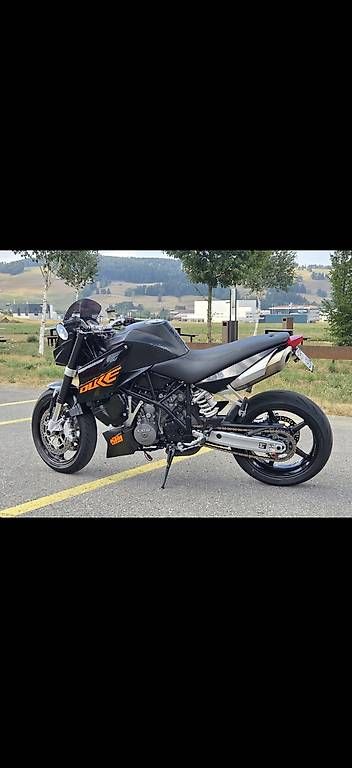Route: 990 duke  – D'occasion à La Tour-de-Trême par mac_5hsm 1