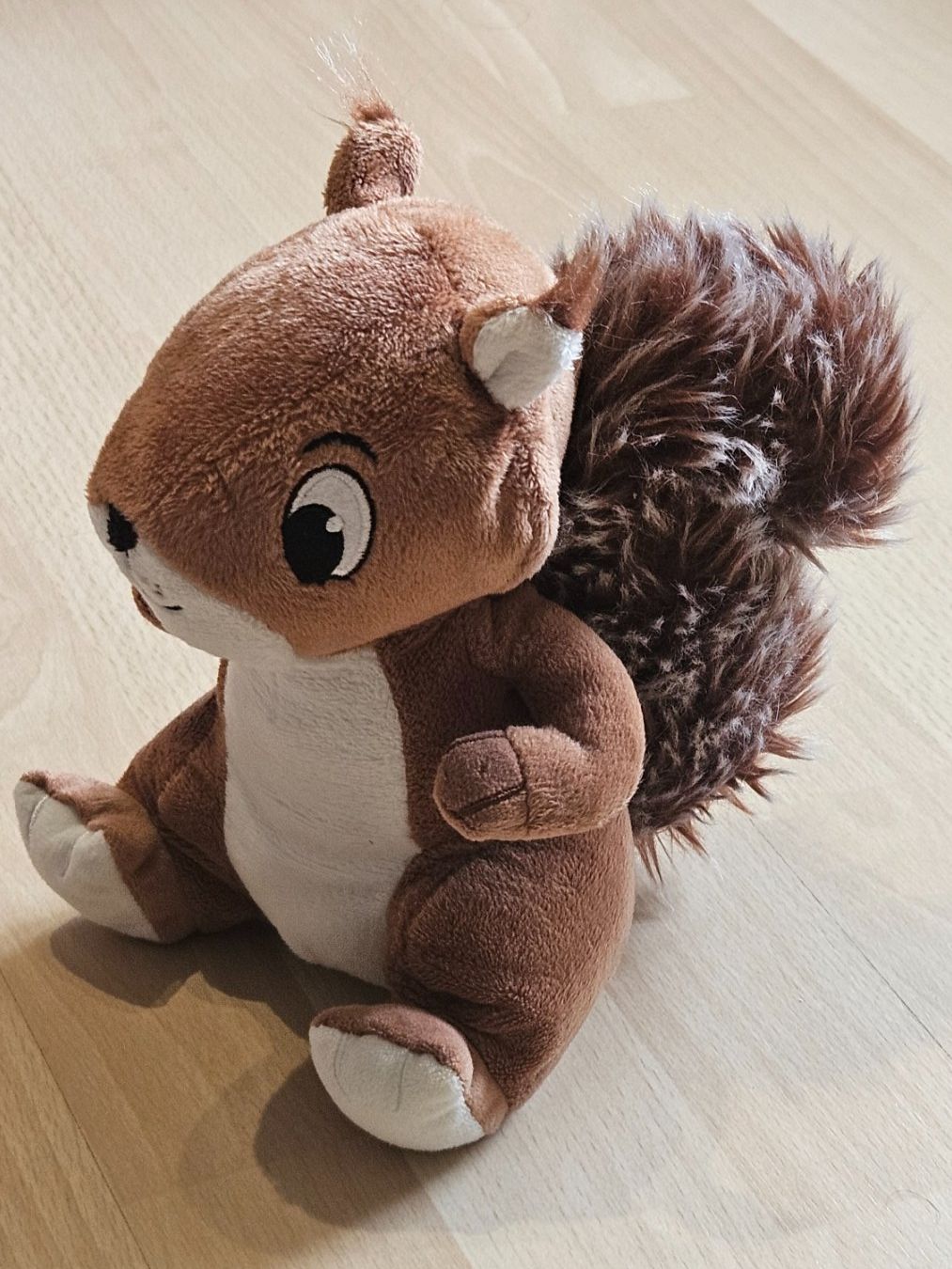 Giocattoli: Plüschtier Eichhörnchen, ca 21cm – Usato da Jona venduto da ASMARADO