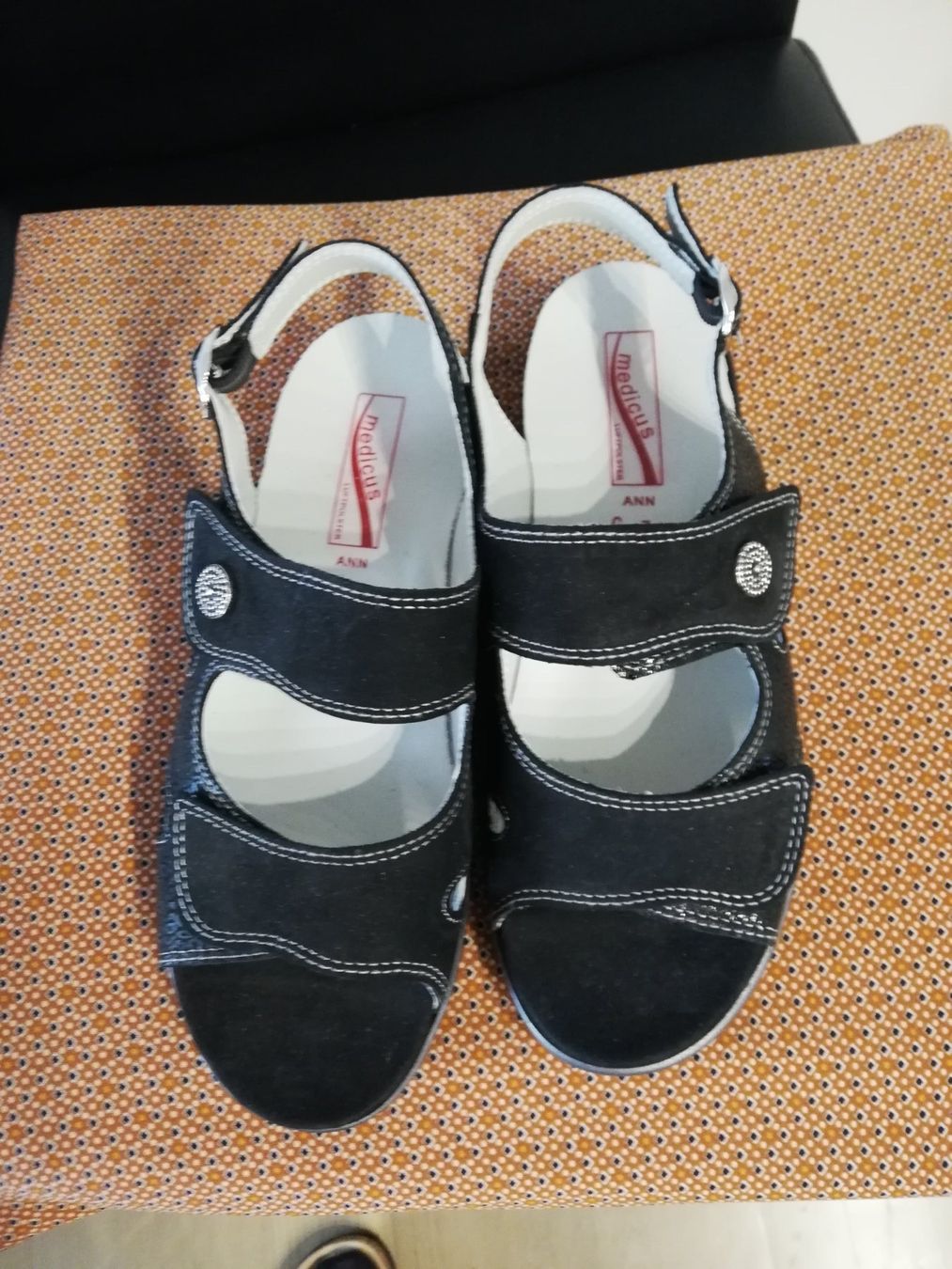 Damenschuhe: Bequeme Schuhe Medicus Gr. 7 – Gebraucht aus Neuendorf von Bauen.123 1