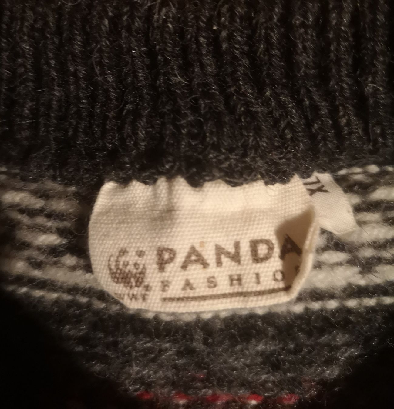 Maglioni & Felpe: Strickpullover, reine Schurwolle, NEU, Vintage "PANDA" – Nuovo (secondo la descrizione) da Zweisimmen venduto da Momo_1872 4