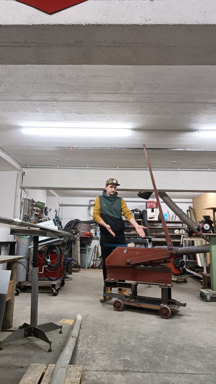 Tutte le macchine: Riesige Peddinghaus Blechschere 500mm Messerlänge – Usato da St.Gallen venduto da David-Tanner-Art 2