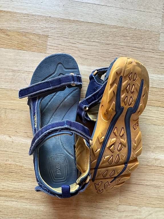 Teva Scarpe da uomo: Teva Sandalen, Gr. 37 – Usato da Zürich venduto da vasile23