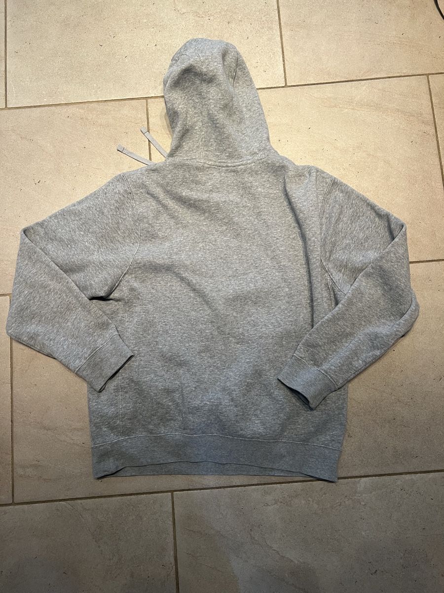 Nike Maglioni & Felpe: Nike Club Hoodie / Kapuzenpullover – Usato da Basel venduto da Oloir 3