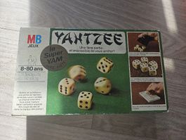 Yahtzee MB Jeux Vintage Complet - Jeu de dés classique!
