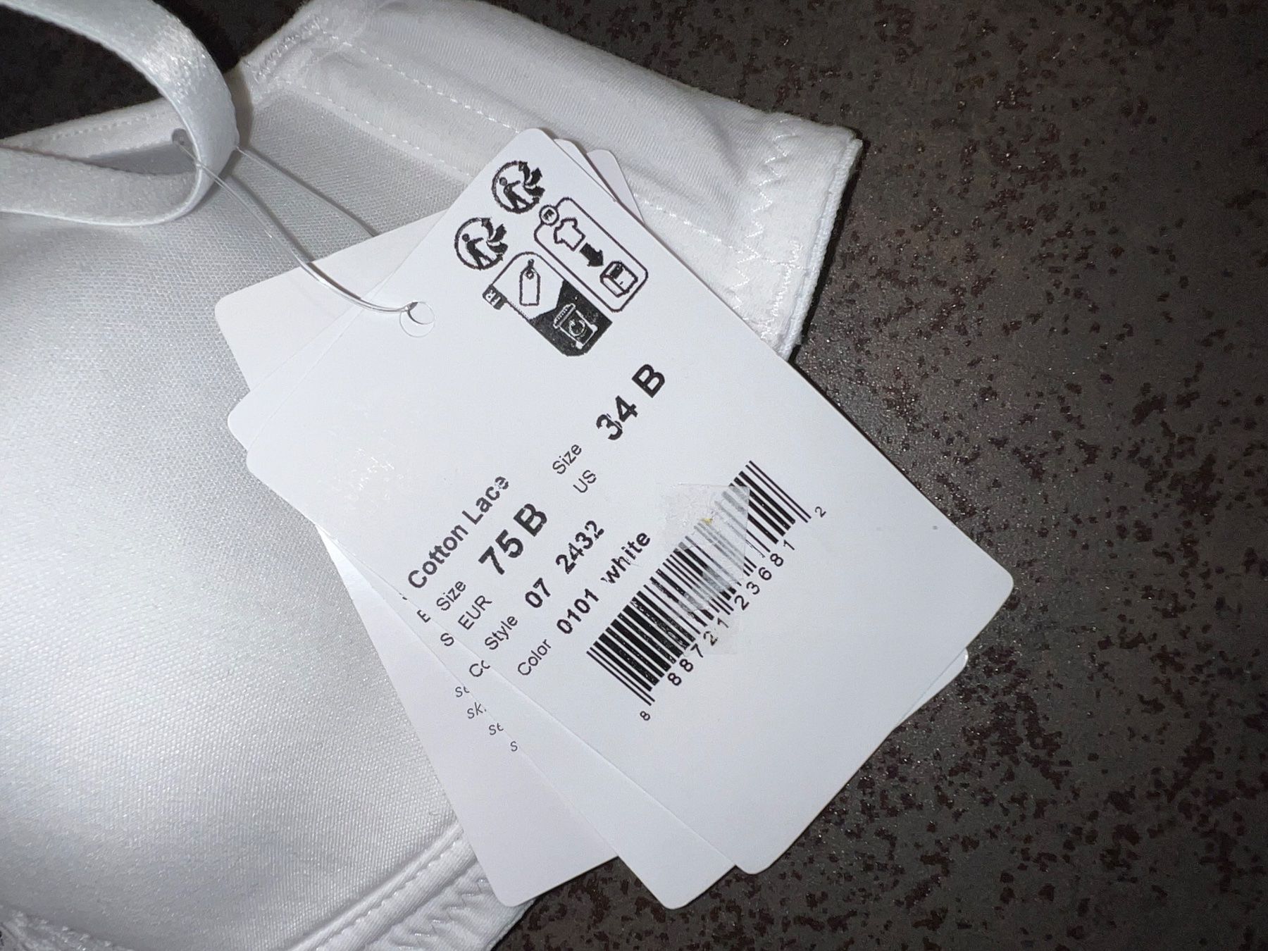 Hanro Altra biancheria intima: BH HANRO 75b neu – Nuovo (secondo la descrizione) da Dornach venduto da samuti 1
