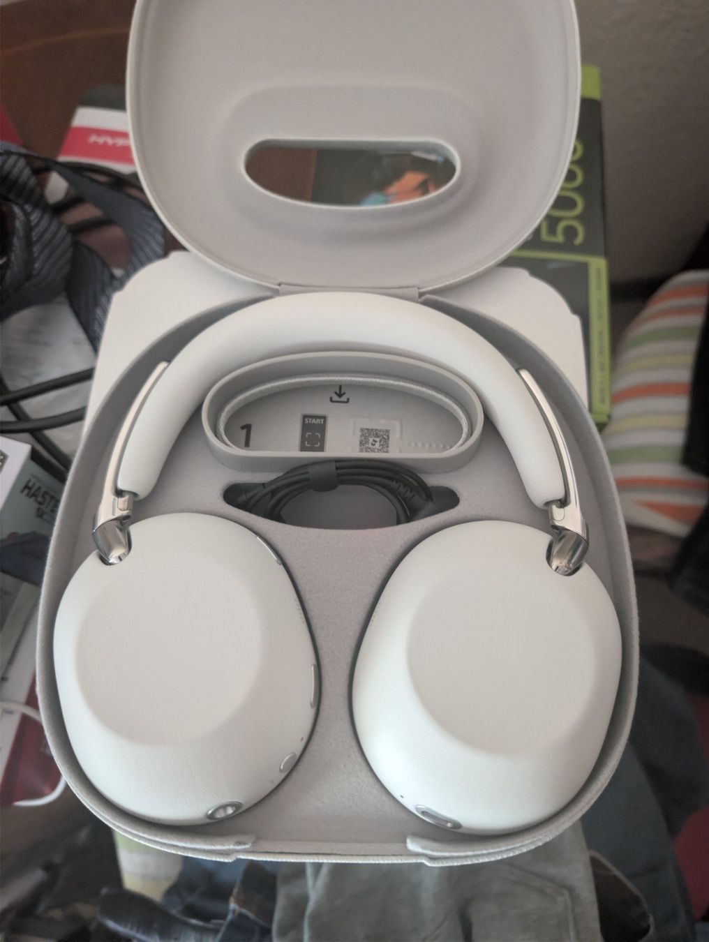 Sony Cuffie: Sony 1000X the Collexion white – Nuovo e nell'imballaggio originale da Saxon venduto da elmobo