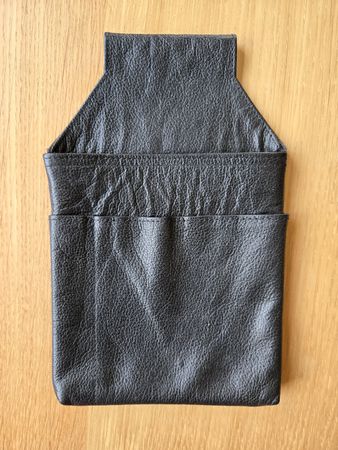 Kellner/in Gürteltasche aus Leder - neuwertig