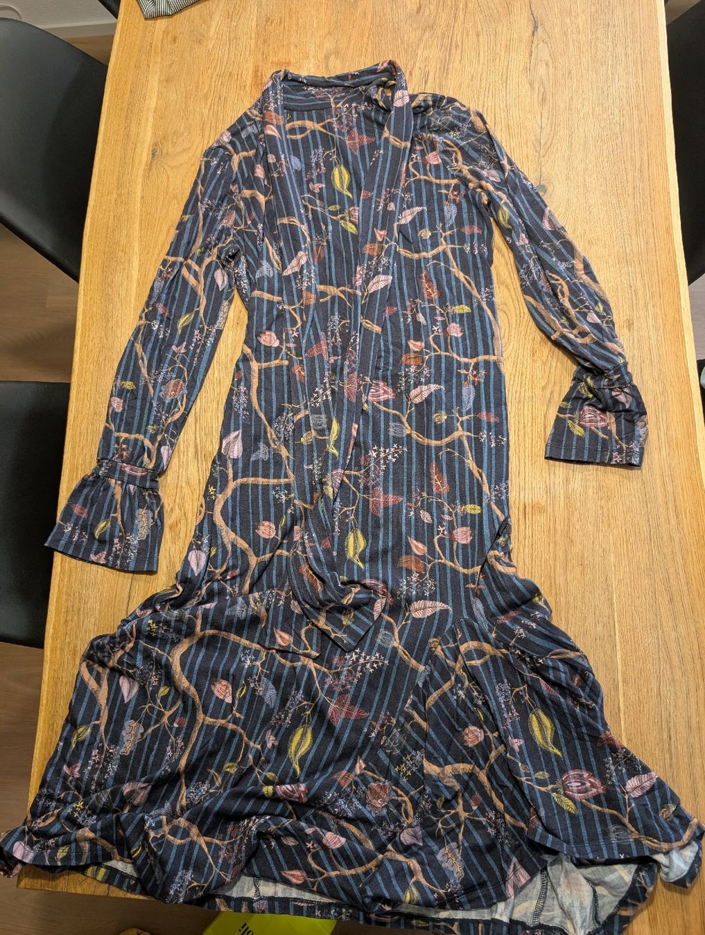 Vestiti: Lana Kleid – Nuovo (secondo la descrizione) da Schlieren venduto da RheaT