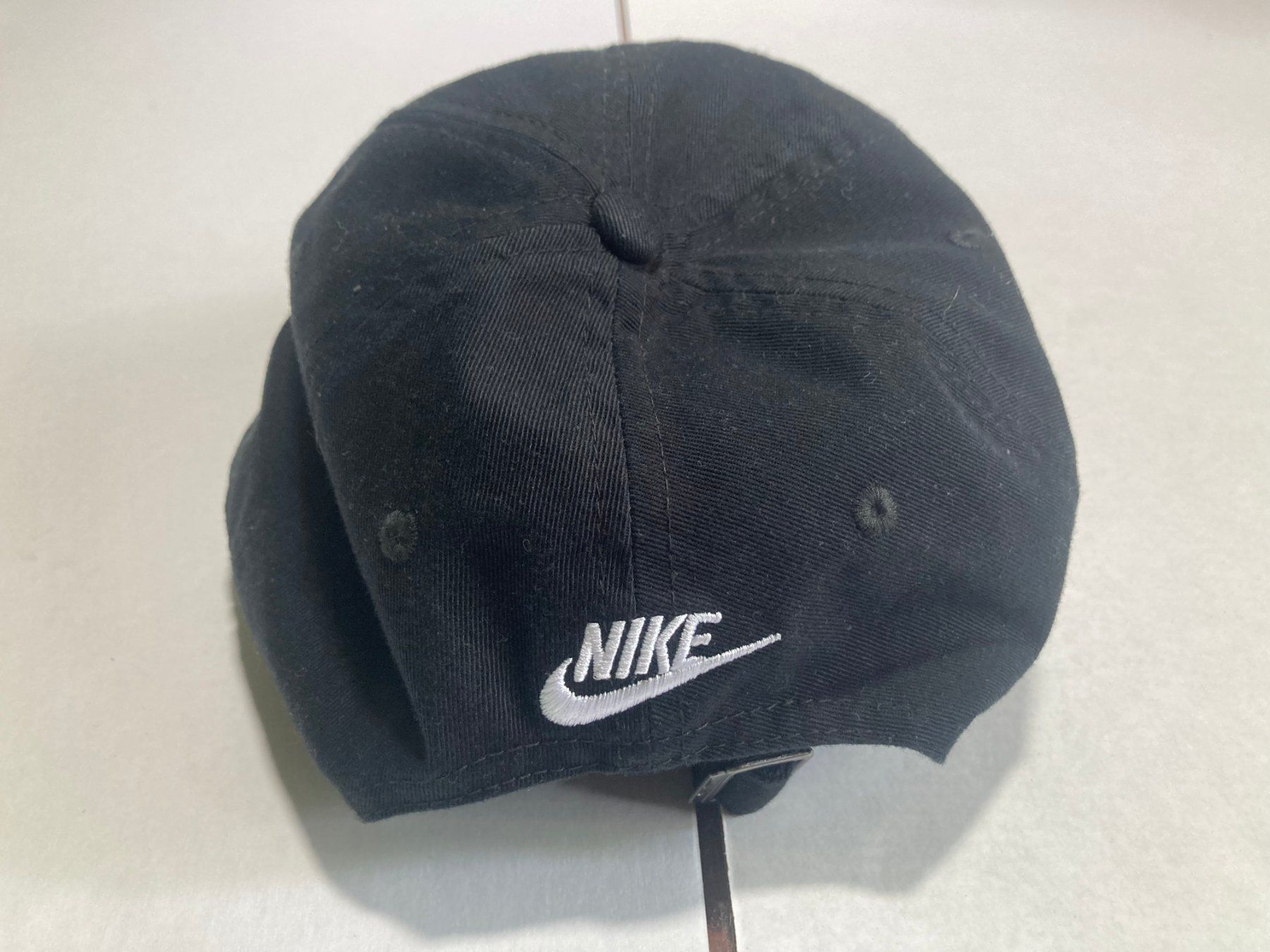 Copricapi, berretti & cappellini: Nike Kappe Lausanne Athlétissima NEU – Nuovo (secondo la descrizione) da Zürich venduto da le_souk 2