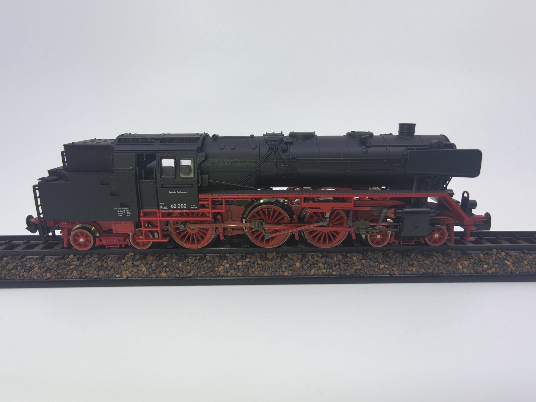 Fleischmann Modelleisenbahnen: Fleischmann	2002 Tenderlok, BR 62 002, Analog – Gebraucht aus Wangs von mobacom 1