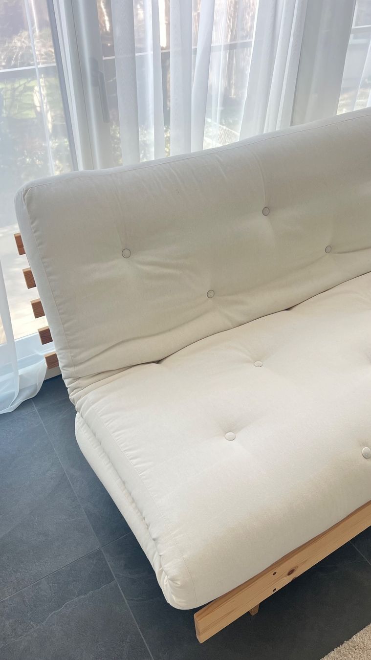 Karup Divani: Karup Design Roots 140 Schlafsofa Futon beige – Usato da Zürich venduto da ann_m6pw 2