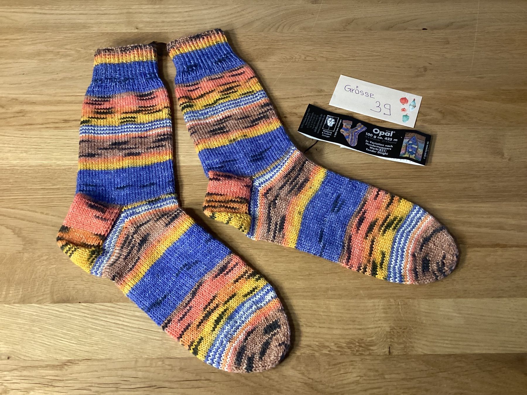 Calze: Handgestrickte Hundertwasser Socken – Nuovo e nell'imballaggio originale da Flawil venduto da kruemeli02 4