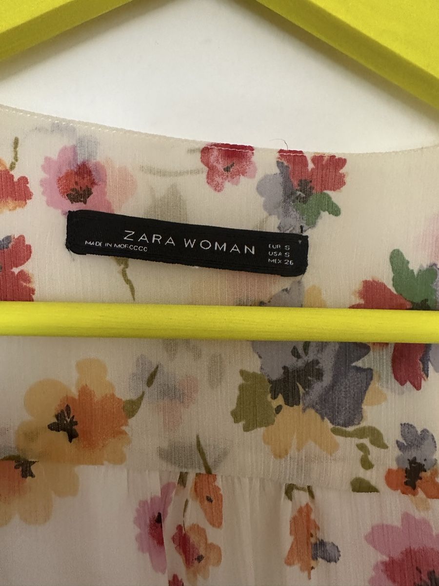 Zara Vestiti: Zara Sommerkleid mit Blumen-Muster Grösse S – Usato da Stäfa venduto da buecher10 6