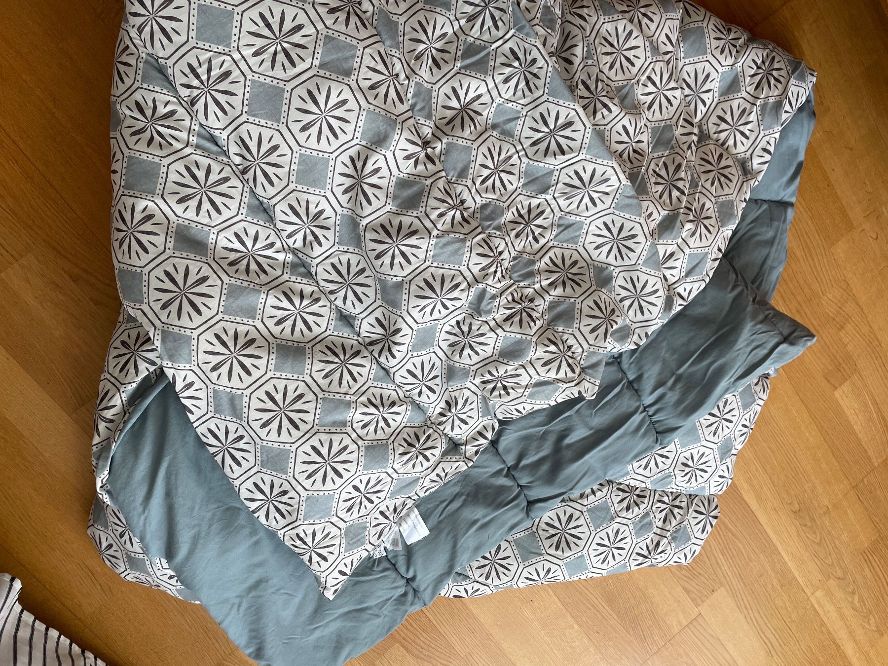 La Redoute Coperte: warme Bettdecke 220x240cm 400g – Usato da Basel venduto da kiko9