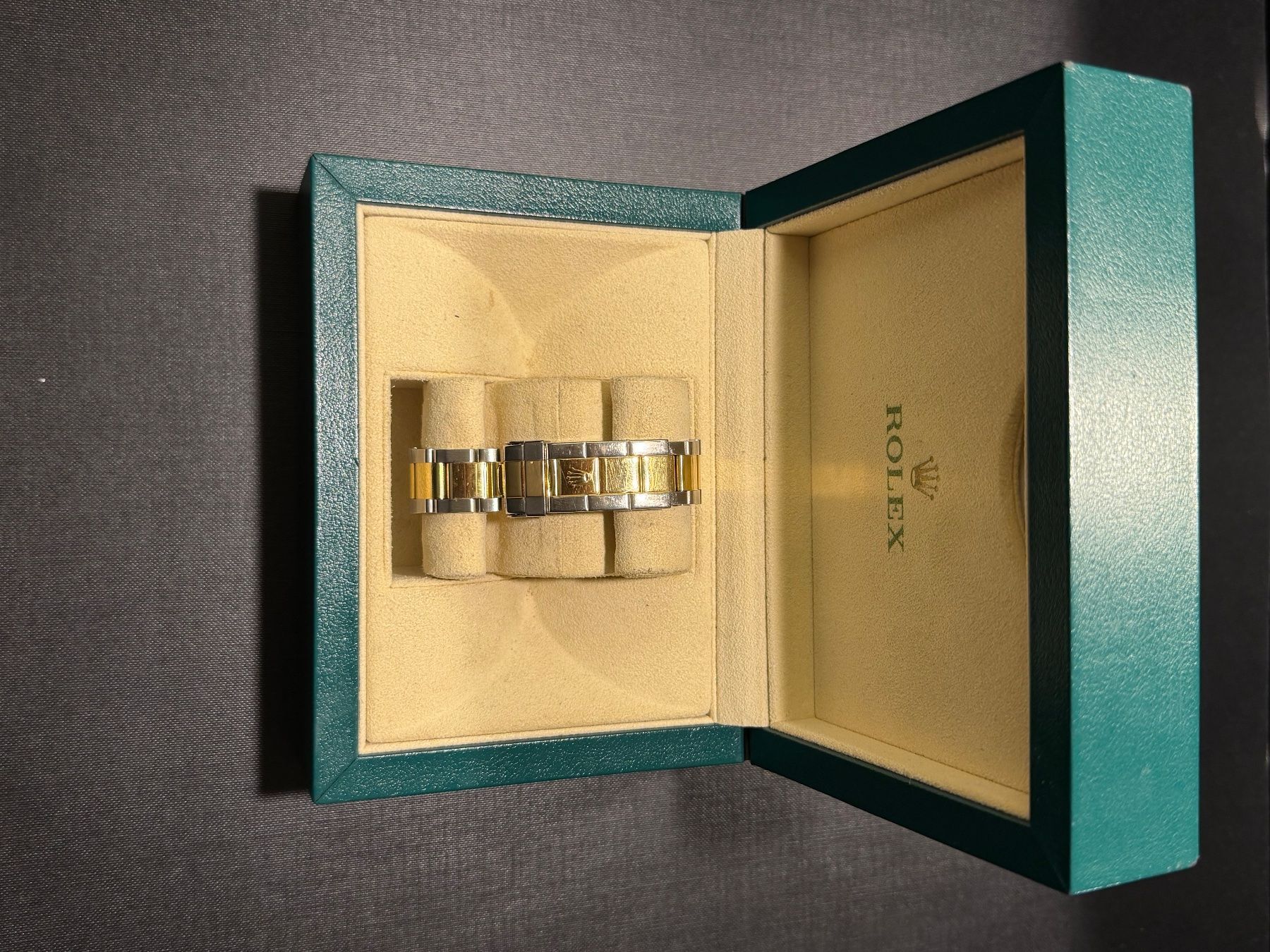 Rolex Orologi: ROLEX - SUBMARINER DATE - SERTI DIAL (SULTAN) – Usato da Baden venduto da Gilani_Lux_AG 2
