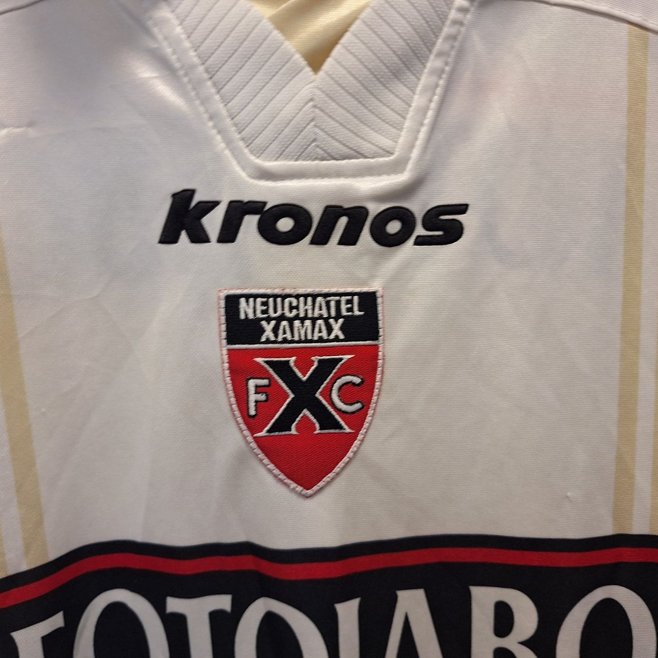 Canottiere & Pantaloni: Kronos Xamax L-XL Away – Usato da Bellinzona venduto da LA-ropa-de-Juan 3