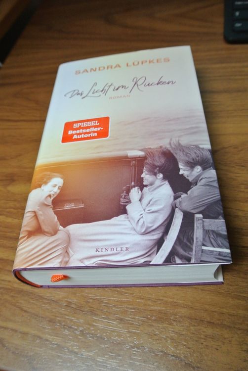 Das Licht im Rücken Kaufen auf Ricardo