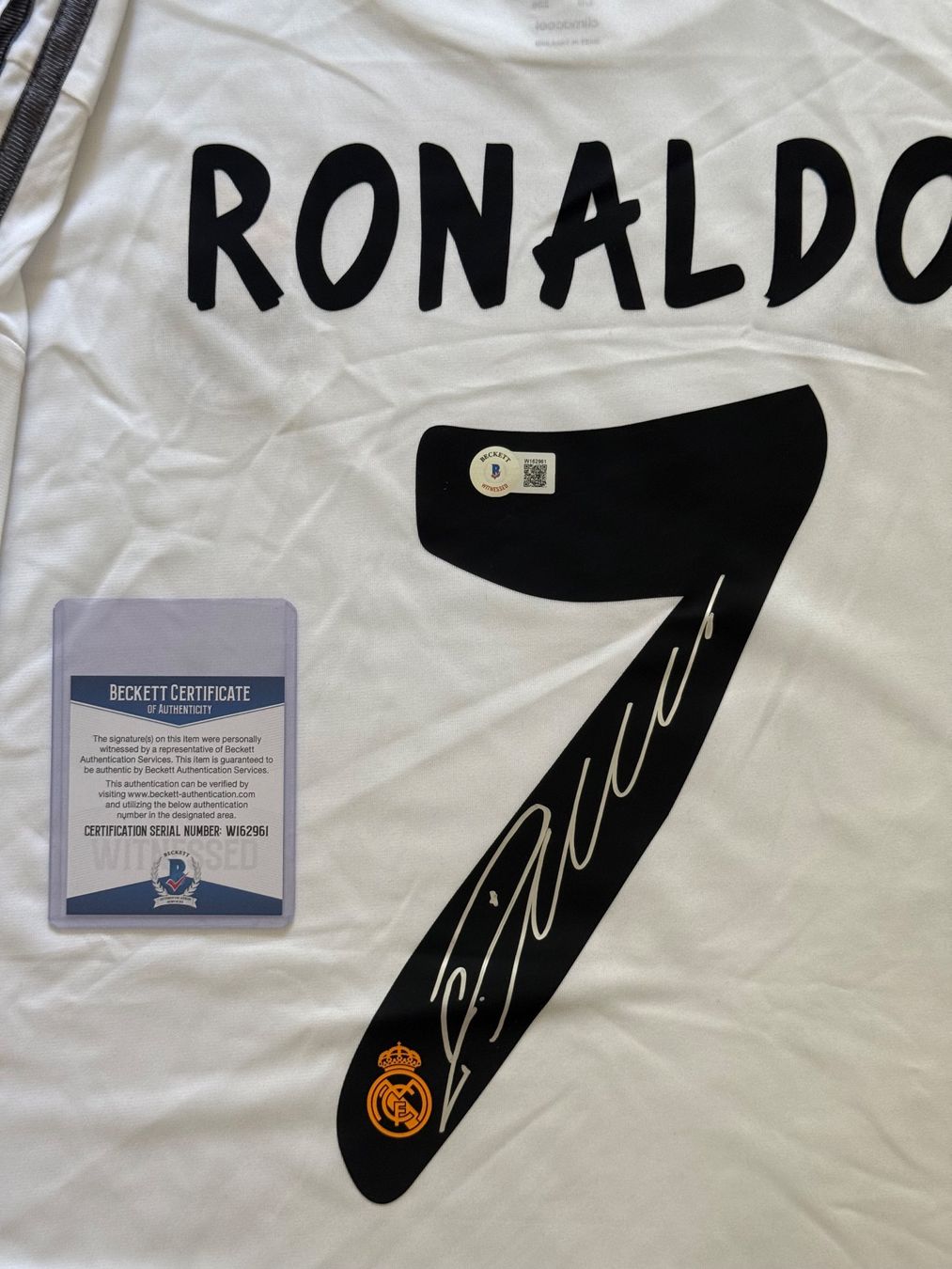 Autografi: Ronaldo Autogramm Real Madrid 2013/14 Trikot – Nuovo e nell'imballaggio originale da Bachenbülach venduto da inn_5kmg 3