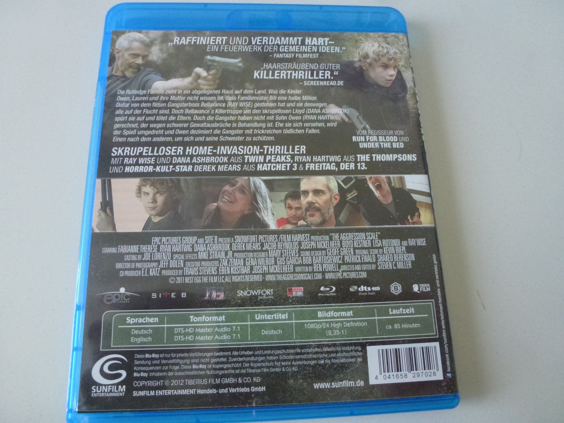 Tutti i DVDs: Aggression Scale (Blu-Ray) – Nuovo (secondo la descrizione) da Bern venduto da Frebo 1