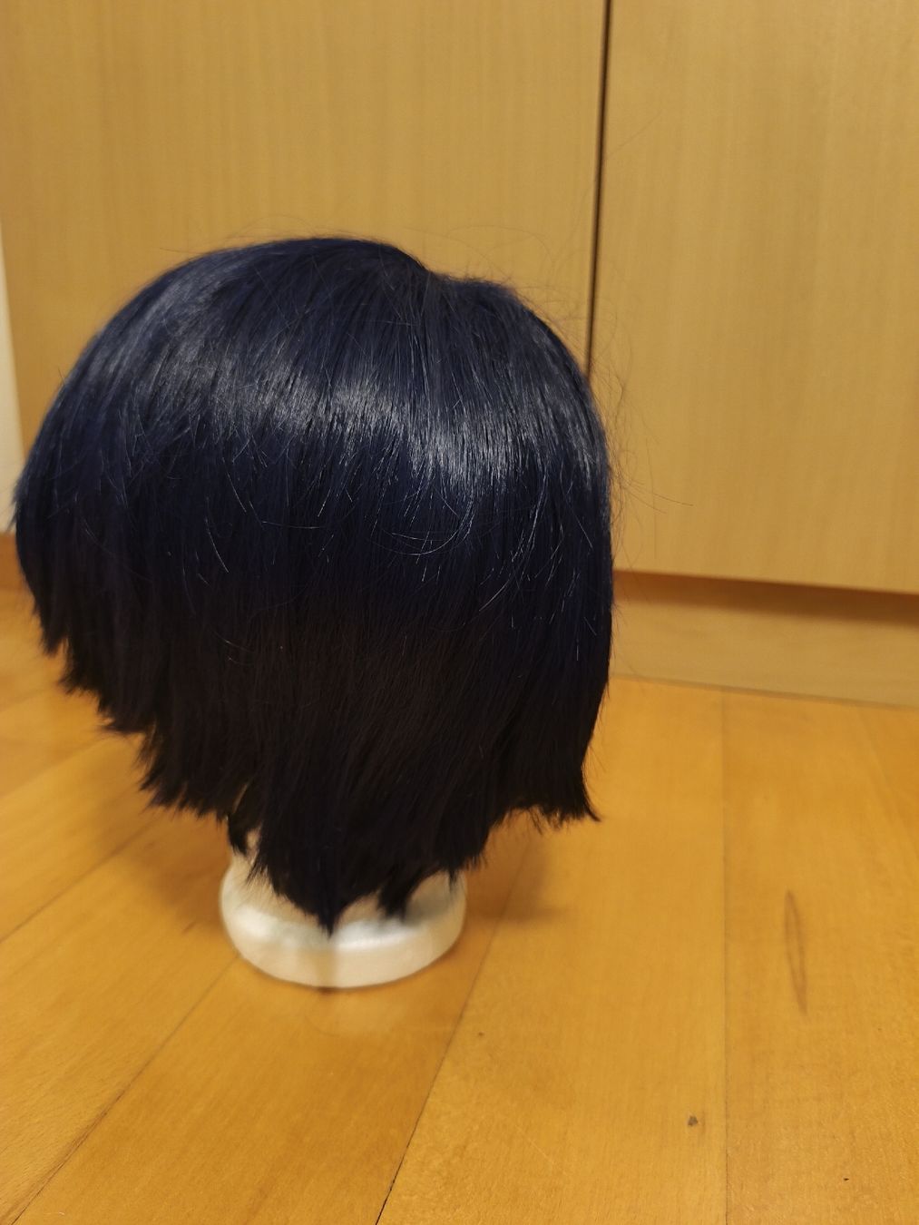 Parrucche: kurze, blaue Cosplay Perücke – Usato da Brugg AG venduto da ccoorriinnee 3