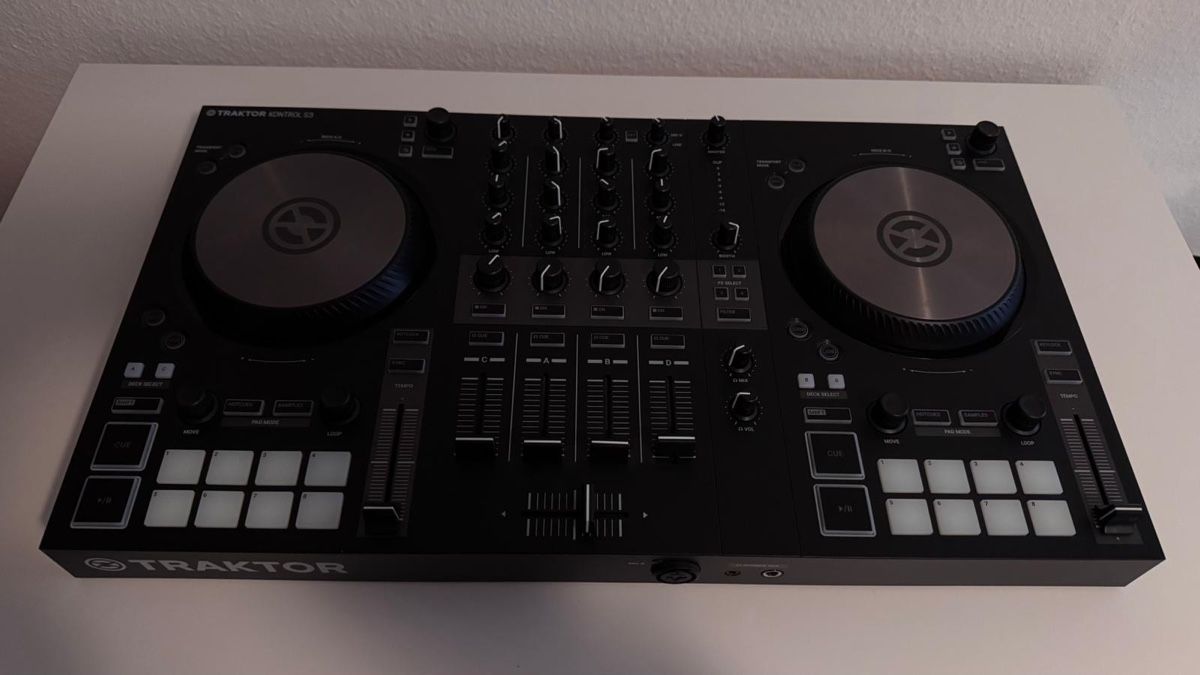 Traktor Console di mixaggio: Native Instruments Traktor Kontrol S3 + Kabel & Schachtel – Nuovo (secondo la descrizione) da Reinach BL venduto da joannis53 3