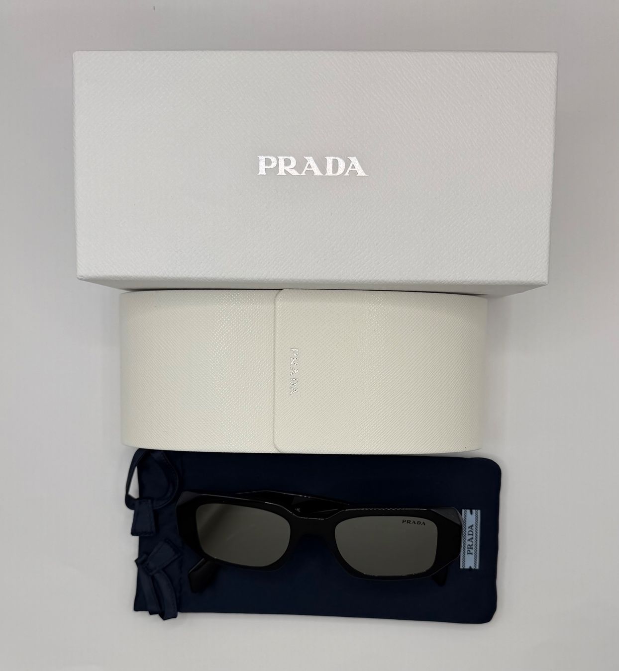 Prada Occhiali & Lenti: *PRADA Damen Sonnenbrille PR 17WS black – Nuovo e nell'imballaggio originale da Oberaach venduto da Dandy2021 3