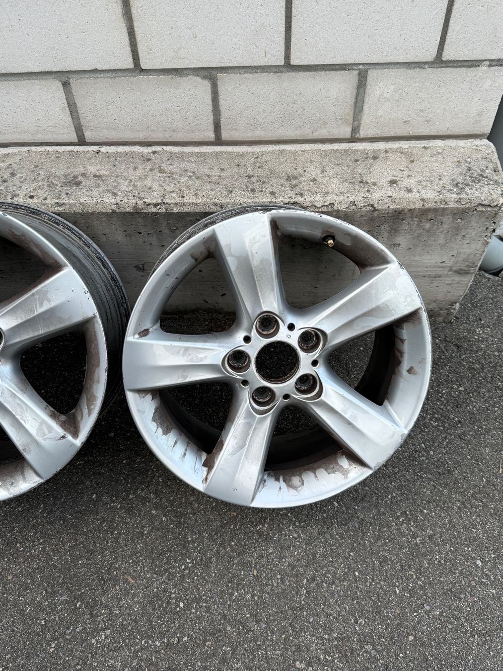 BMW Cerchioni: 4x Alufelgen BMW E46 – Usato da Umiken venduto da J_08 1